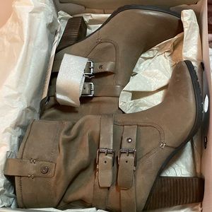 Marc Fisher, Size 10, Light Natural Nubuck Heeled Boots with Buckles, BRAND NEW,